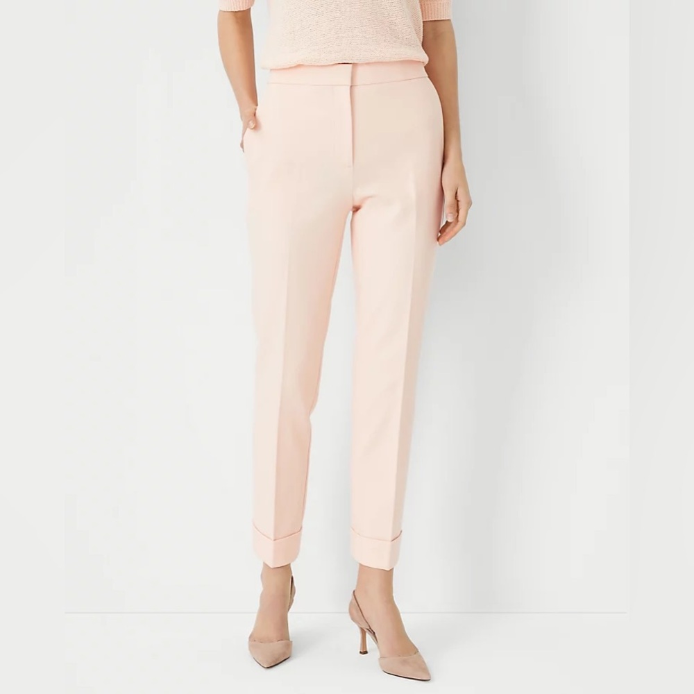 Like New Ann Taylor High Rise Eva Ankle Pant
